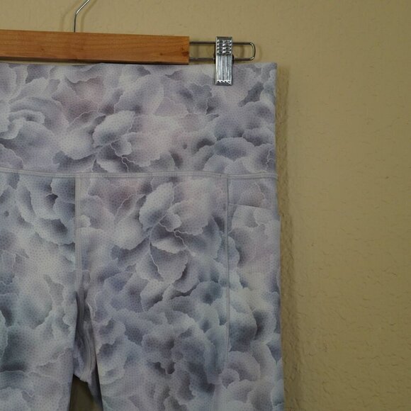 Athleta Salutation Stash Tight 7/8 Legging Abstract Grey Pink Pockets L Workout - Picture 5 of 10